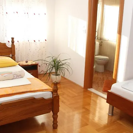 Nada Apartment Trogir